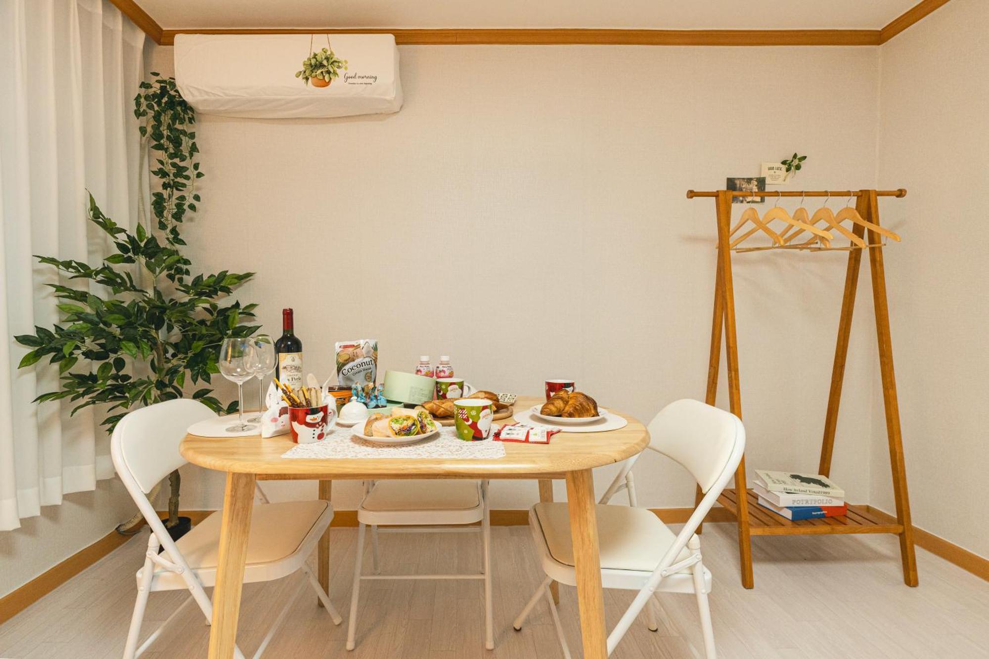 Rosa House Seul